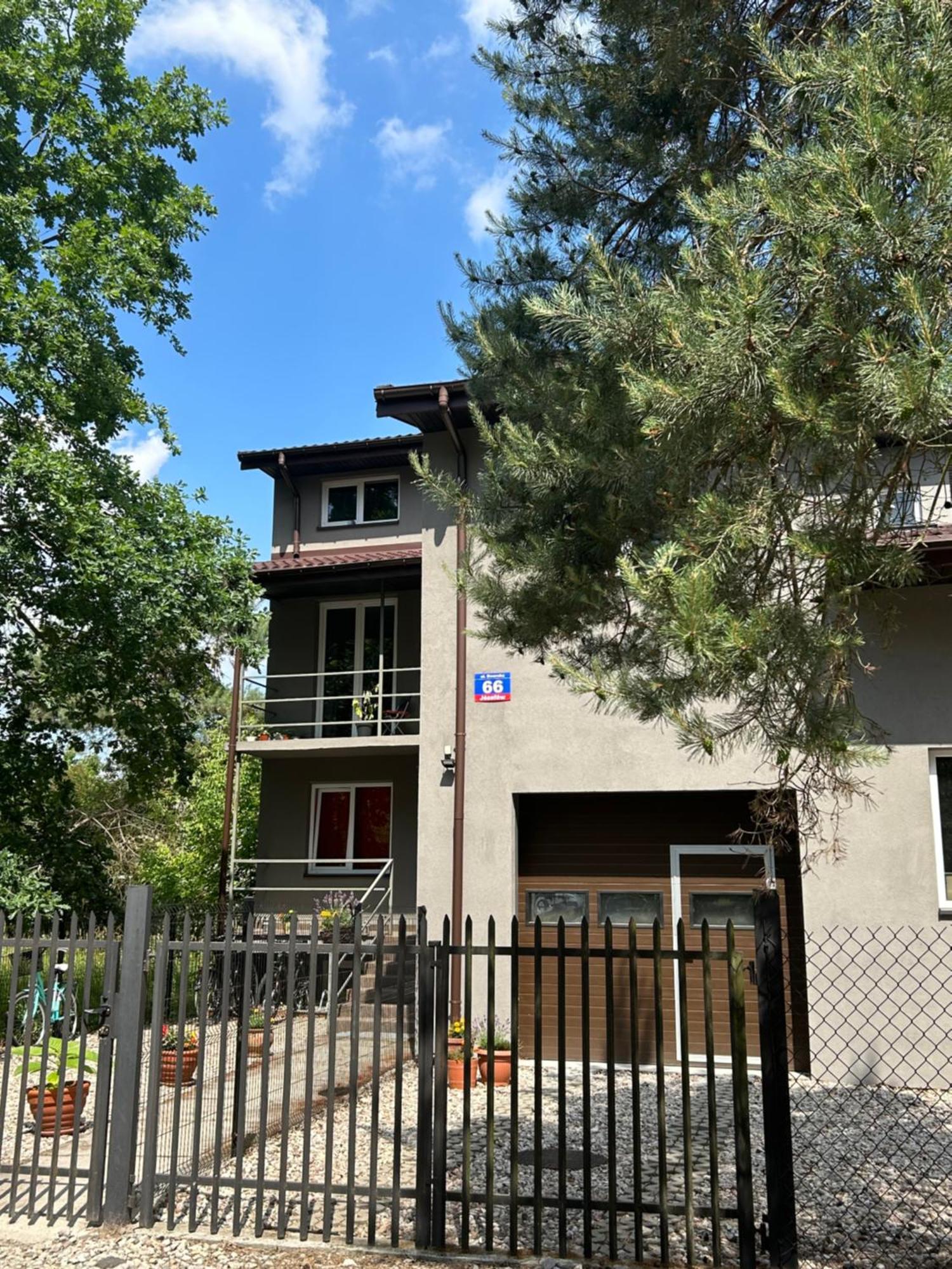 Dworska Apartment Jozefow  Exterior photo